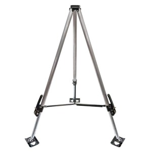 lot 7028 image: Bal Products 21100000 39 - 61 Tripod Fastjack for RV Trailers