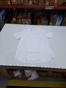 lot 35414 image: JomeDesign womens shirt,size L