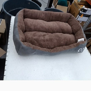 lot 49161 image: BrownGray Soft Dog Bed