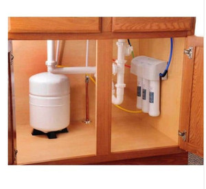 lot 49275 image: 3-Stage Under Sink Reverse Osmosis Drinking Water Filter System