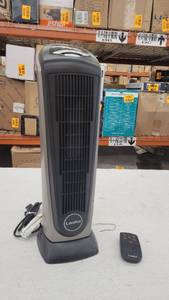 lot 49317 image: Lasko Movable Air Heater