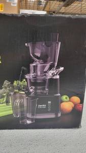 lot 49320 image: Aeitto Slow Juicer