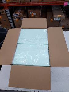 lot 49368 image: Box of Medline Disposable Bed Pads