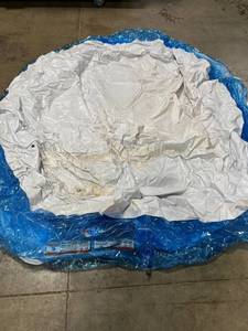 lot 29834 image: Large Inflatable Pool - Unknown Size