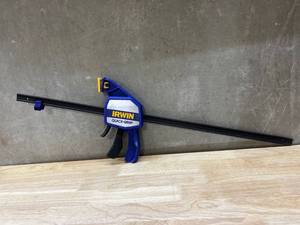 lot 30633 image: Quick-Grip Quick Change Bar ClampSpreader