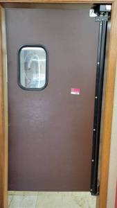 lot 14637 image: Brown Chase Swing Door