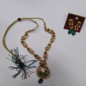 lot 9118 image: Touchstone Indian Bollywood Gorgeous Intricate Workmanship Sparkling White Colorful Rhinestone Crystal Wedding Designer Jewelry Necklace Set