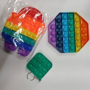 lot 9124 image: 3 pack POP IT  AMONG US , OCTAGON, SMALL SQUARE KEYCHAIN