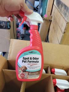 lot 10399 image: 5 Bottles 24 fl oz each Trafficmaster Spot & Odor Pet Formula