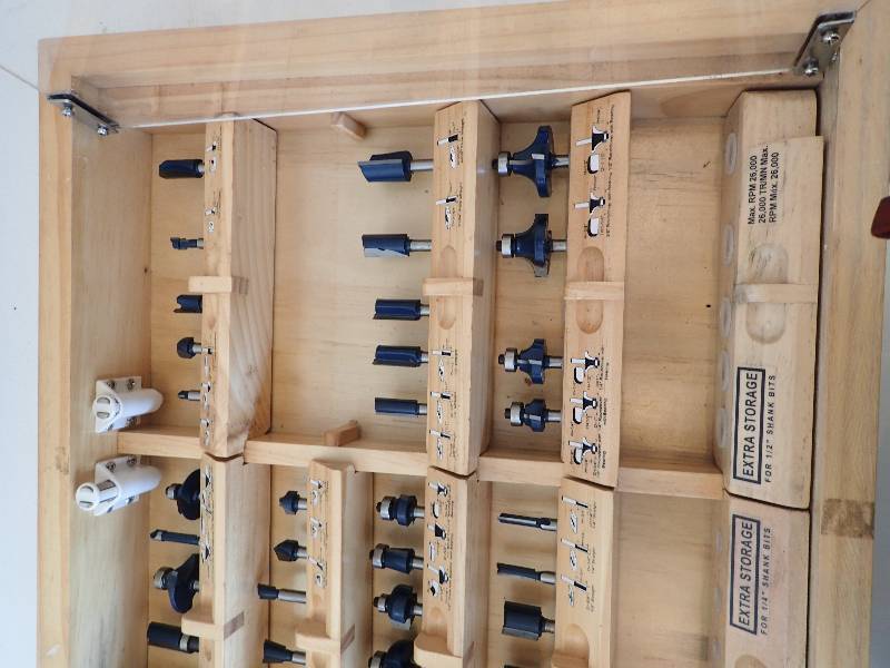 Ryobi 34 Piece Router Bit Set w/ Nice Wood Crafted Bit Display Case