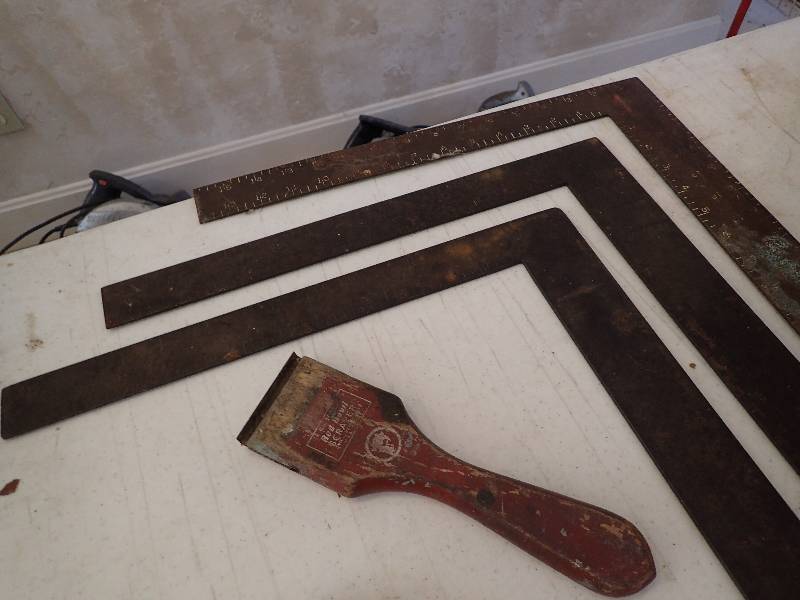 lot 2807 image: Lot of Painters Scrapers w Measuring Squares