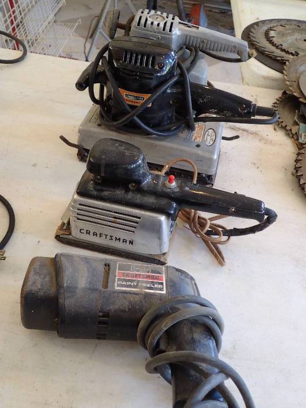 lot 2833 image: Lot of (4) Various Power Tools