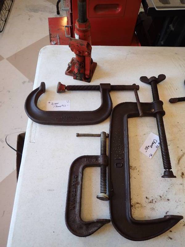 lot 2848 image: (3) Hand Operated C Clamps w Hydraulic Pump Jack