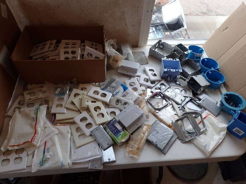 lot 1367 image: Large Lot Of Wall Socket Covers And Socket Boxes Covers