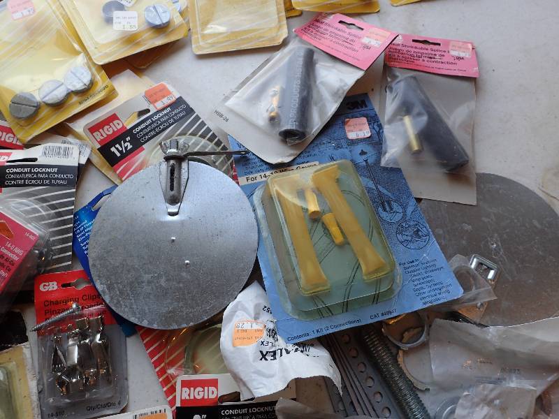 lot 1375 image: Large Lot Of Conduit Hardware, Plugs And More