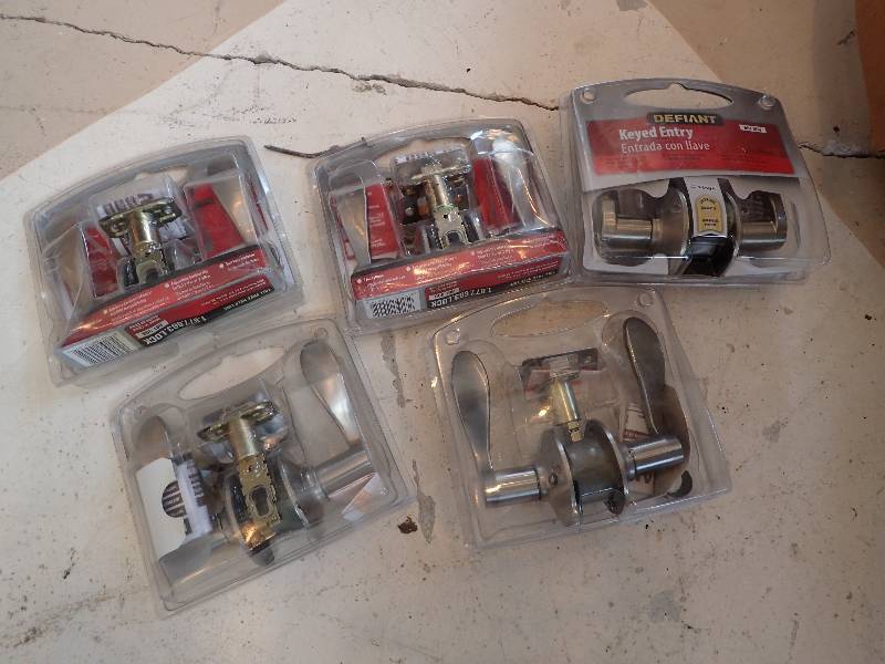 lot 1380 image: Defiant New Door Handles