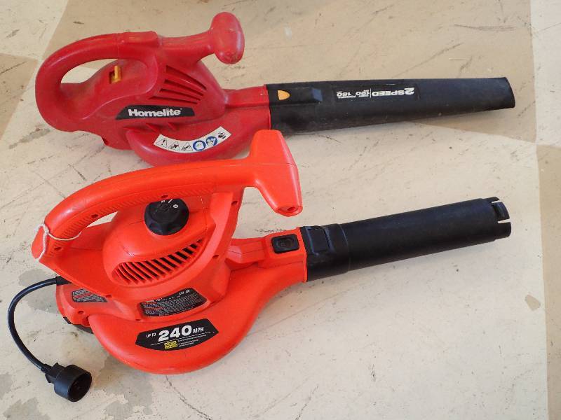 lot 1403 image: Homelite 2 Speed Electric Leaf Blower With A Black And Decker Electric Leaf Hog