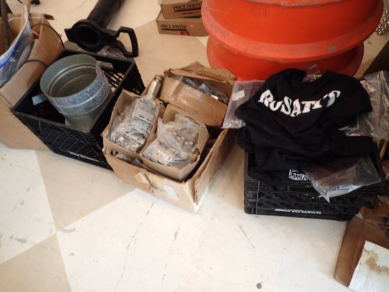 lot 1405 image: Large Lot Of Misc. Vent Damper With Hinges, T Shirts, And Ice Skates