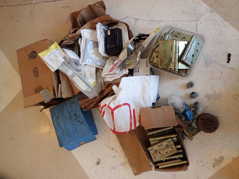 lot 1415 image: Large Lot Of Misc. Door Henges With Wall Plate Covers And Camera