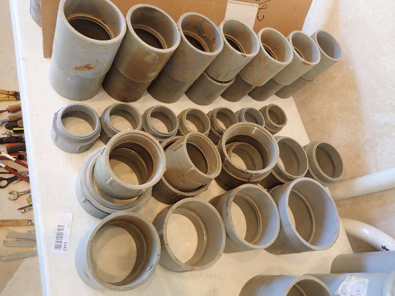 lot 1447 image: Lot Of Carlon 2� And 5� And 4� PBC Couplers