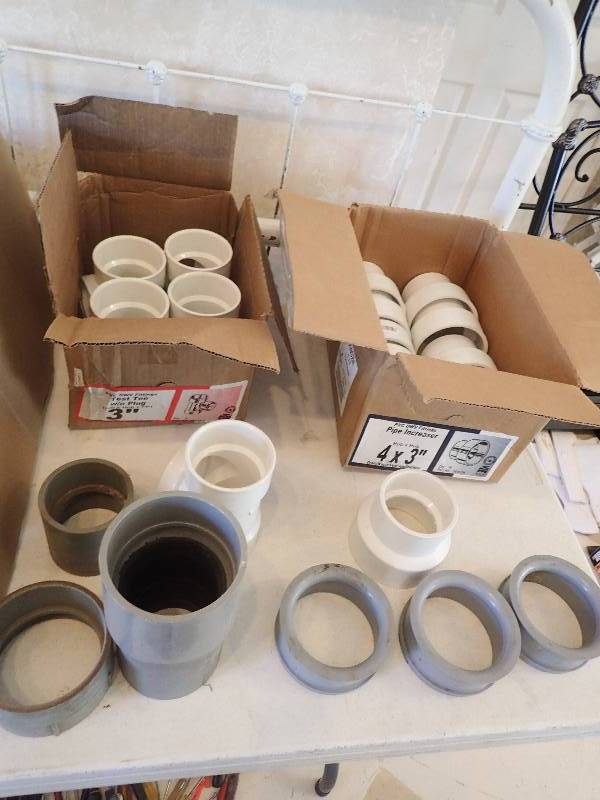 lot 1449 image: Lot Of PBC DWB Fittings 3� And Pipe Increasers 4�x3�