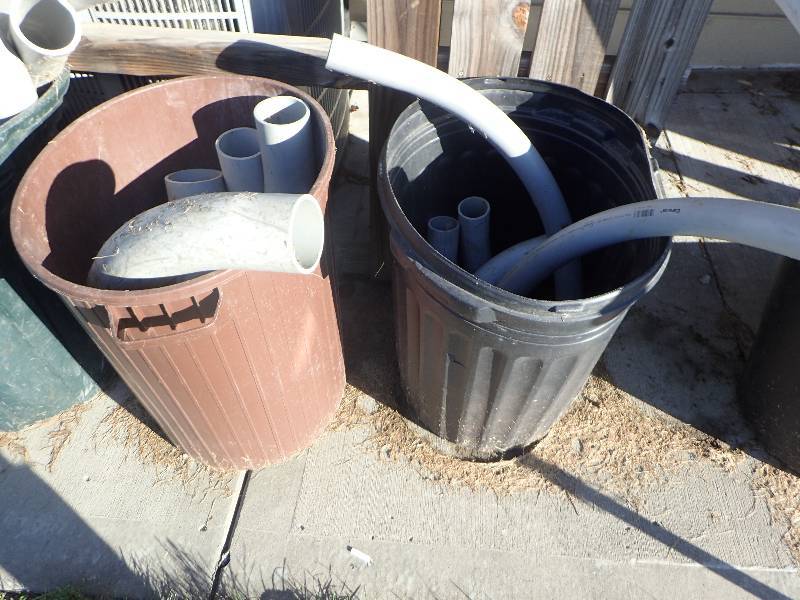 lot 1830 image: Lot Of Carlon Above Ground And Underground PVC Conduit