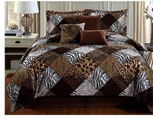 lot 50208 image: LeopardCheetah Zebra Print Safari Comforter,California King