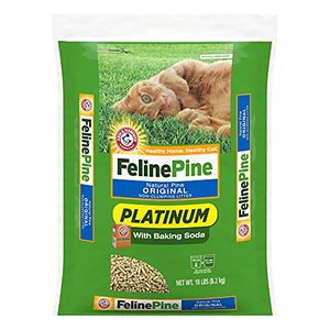 lot 53055 image: Feline Pine Platinum Non-Clumping Cat Litter 18lb.