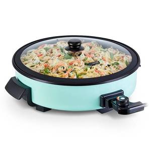 lot 9523 image: Dash Family Size 14 Rapid Skillet