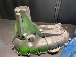 lot 9555 image: Transfer Case Half Cover - M0022028-80