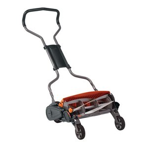 lot 179 image: Fiskars Staysharp Max 18 Reel Mower