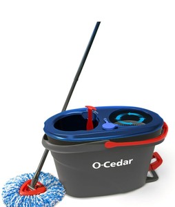 lot 252 image: Ocedar EZ Mop Bucket And Mop
