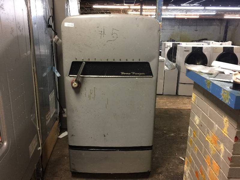 lot 1240 image: HOME FREEZER