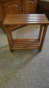 lot 1010 image: Wood side table 24 x 24 x 11