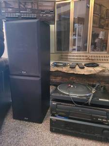lot 1067 image: Onkyo receiver,Teac CD multi player, Pioneer turntable, Sanyo cassette player, KLH speakers