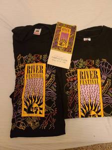 lot 1109 image: River Festival T-shirts 1991, large and x-large, with brochure