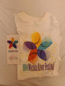 lot 1111 image: 1994 Wichita River Festival T-shirt XXL with brochure