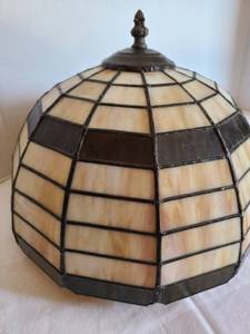 lot 1115 image: Lamp shade 12 wide