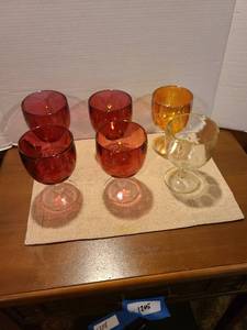 lot 1209 image: Stemmed Bartlett Collins goblets, 4 crimson, 1 amber, 1 clear