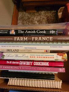 lot 1249 image: Cookbooks
