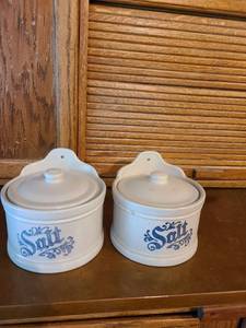 lot 1325 image: (3) Pfaltzgraff salt boxes with lids. One lid has chip