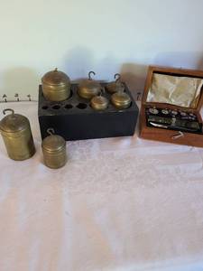 lot 1353 image: Central Scientific Co. brass weights and boxed set of small weights, glass cover is broken.