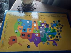 lot 1403 image: First State Quarters of the United States collectors map. Missing 8.