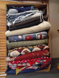 lot 1408 image: Miscellaneous fabric
