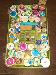 lot 1414 image: Sewing items. Thread, bobbins and more
