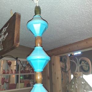lot 1430 image: Home decor. Vintage. Approximately 50 inches long