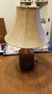 lot 1516 image: Glass jug lamp approx 24 tall