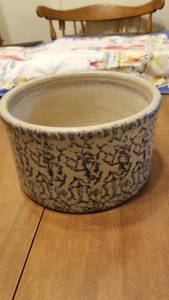 lot 1525 image: Vintage Robinson Ransbottom pottery crock 5 x 8 dia (hairline crack)