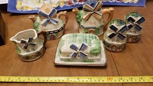 lot 1529 image: Dutch windmill tea pots, butter dish, creamer, salt & pepper shakers made in Occupied Japan