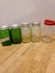 lot 1624 image: Vintage glass shakers and syrup dispenser